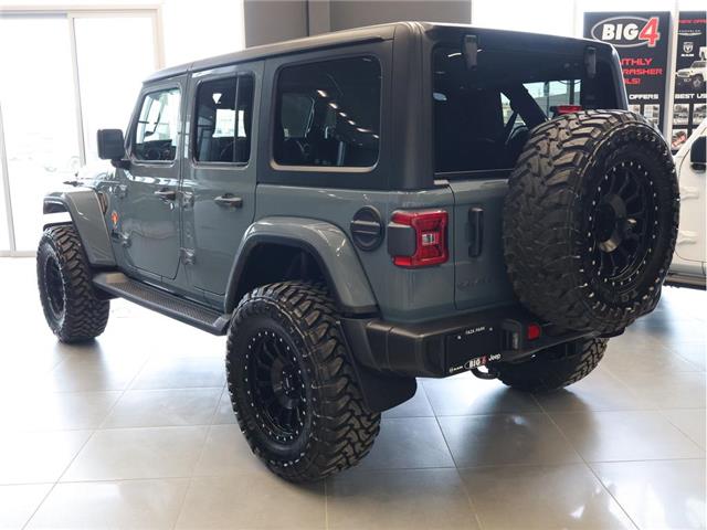 2026 Jeep Wrangler Sahara (Stk: 26J019) in Calgary - Image 5 of 21