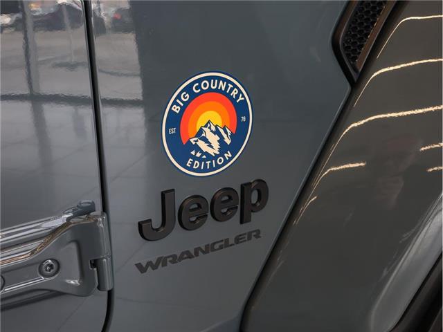 2026 Jeep Wrangler Sahara (Stk: 26J019) in Calgary - Image 8 of 21
