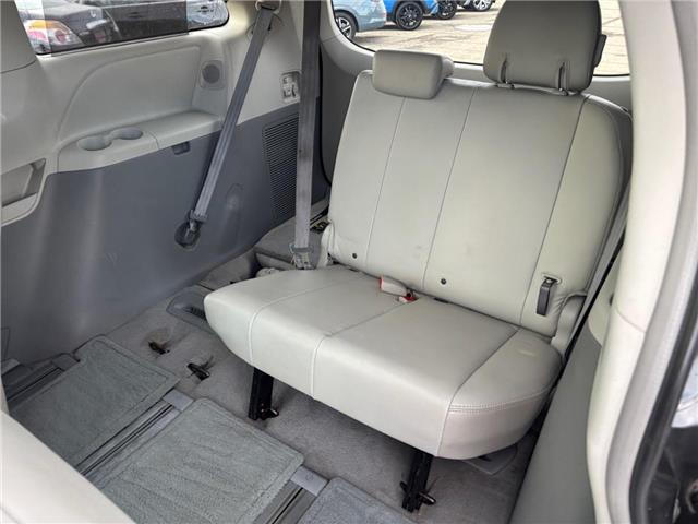2011 Toyota Sienna Limited 7 Passenger (Stk: 20489) in Okotoks - Image 15 of 15