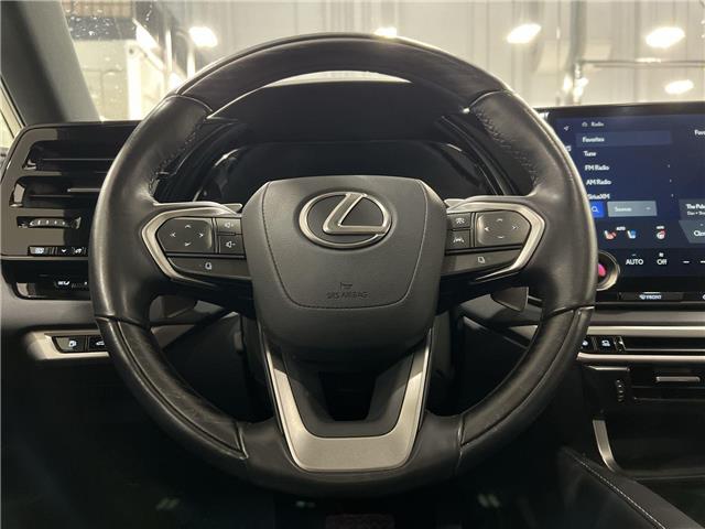 2024 Lexus RX 450h+  (Stk: 14111996A) in Markham - Image 27 of 32