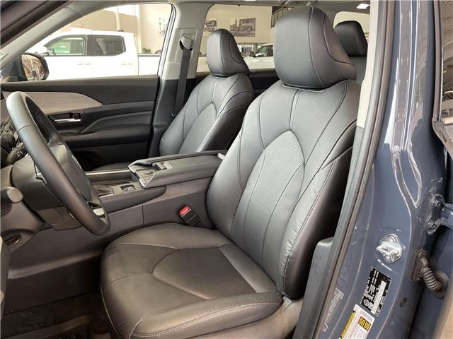 2025 Toyota Grand Highlander Limited (Stk: 12106292) in Concord - Image 26 of 47