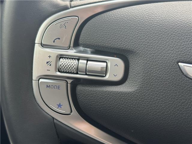2024 Genesis GV70 2.5T Advanced (Stk: 25101442A) in Markham - Image 15 of 37