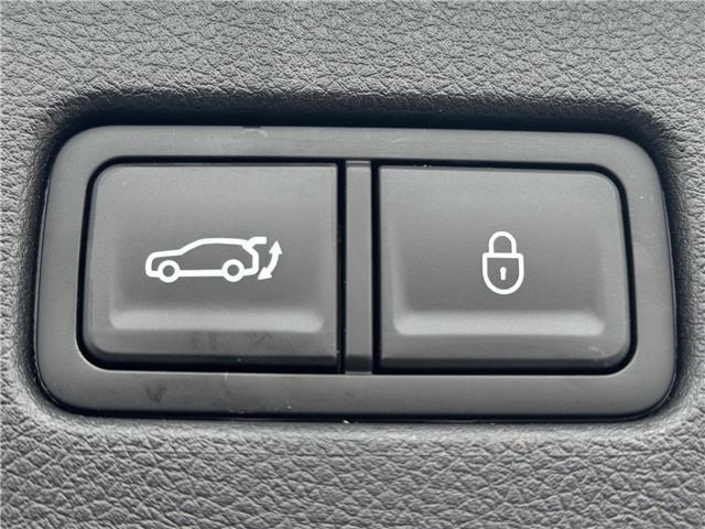 2024 Genesis GV70 2.5T Advanced (Stk: 25101442A) in Markham - Image 33 of 37