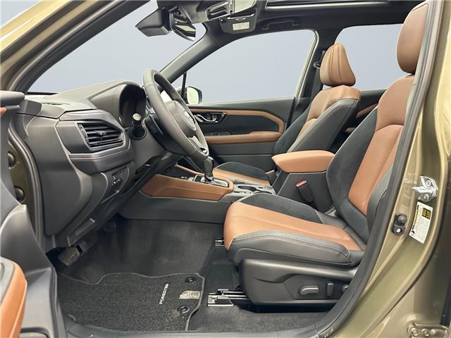 2026 Subaru Forester Premier (Stk: 300219) in Lethbridge - Image 9 of 15