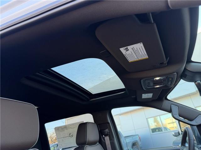 2026 GMC Sierra 3500HD Denali (Stk: 370370) in Brooks - Image 16 of 27 2026 GMC Sierra 3500HD Denali (Stk: 370370) in Brooks - Image 16 of 27