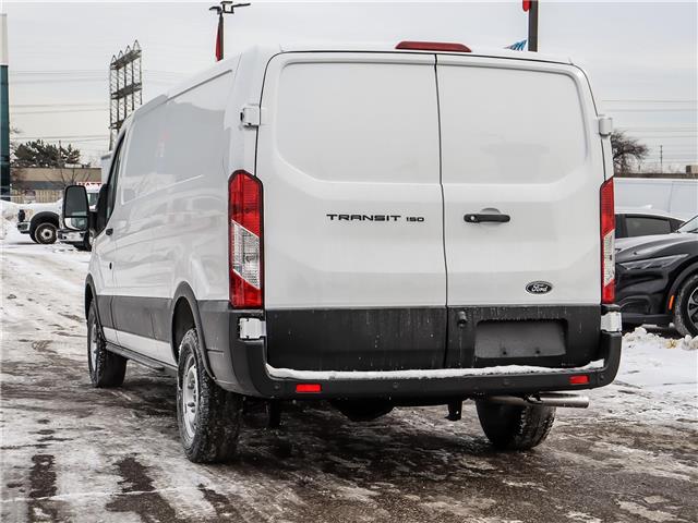 2026 Ford Transit-150 Cargo Base (Stk: 26TV499) in Toronto - Image 5 of 17