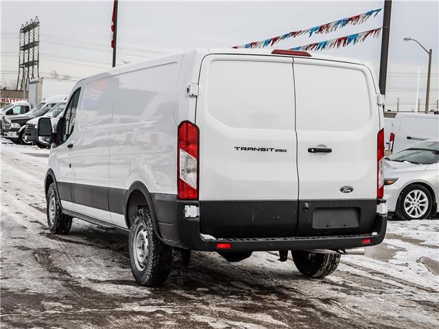 2026 Ford Transit-250 Cargo Base (Stk: 26TV508) in Toronto - Image 6 of 20