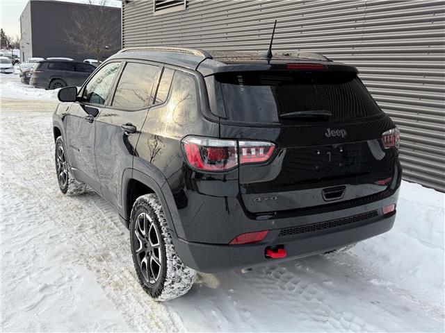2026 Jeep Compass Trailhawk (Stk: 26157) in London - Image 4 of 25