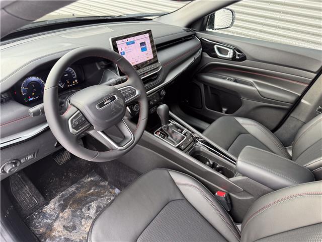 2026 Jeep Compass Trailhawk (Stk: 26157) in London - Image 11 of 25