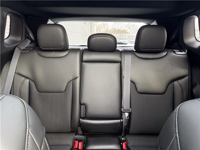 2026 Jeep Compass Trailhawk (Stk: 26157) in London - Image 14 of 25