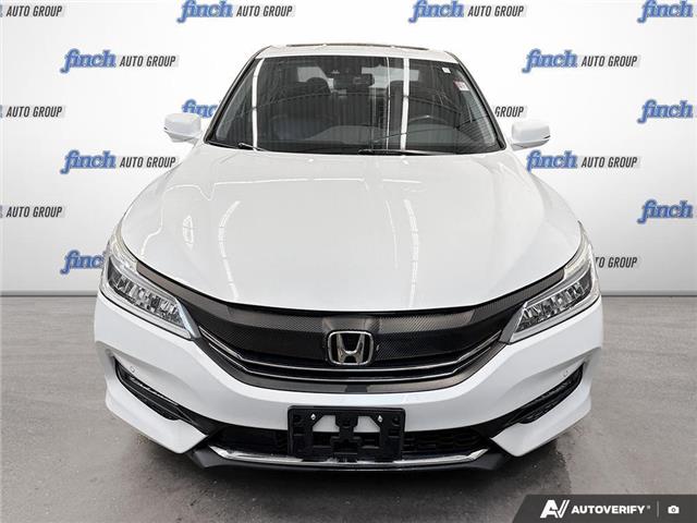 2016 Honda Accord Touring V6 (Stk: 164975) in London - Image 2 of 26