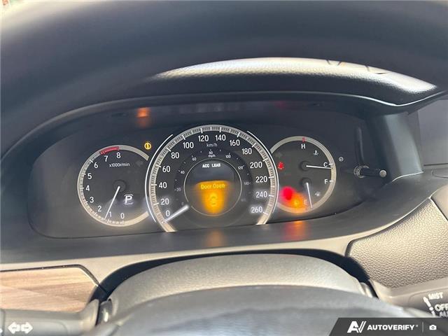 2016 Honda Accord Touring V6 (Stk: 164975) in London - Image 16 of 26