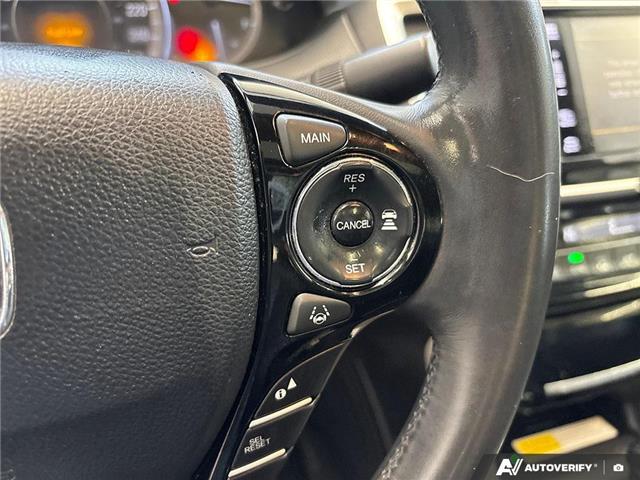 2016 Honda Accord Touring V6 (Stk: 164975) in London - Image 17 of 26