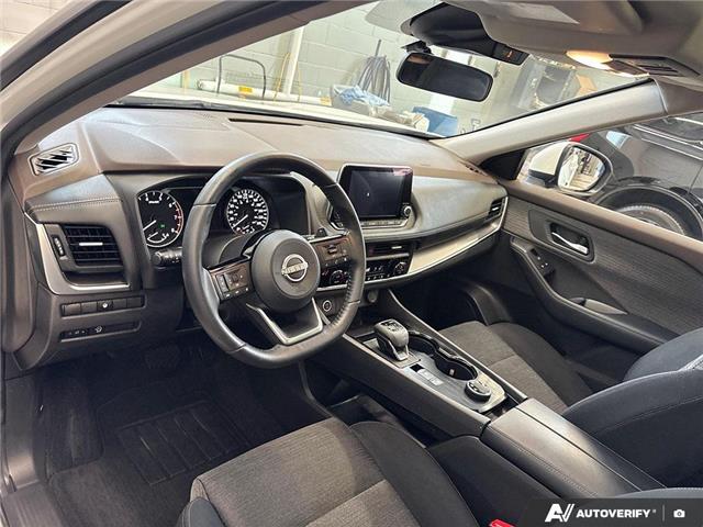 2023 Nissan Rogue SV Moonroof (Stk: 165152) in London - Image 14 of 26