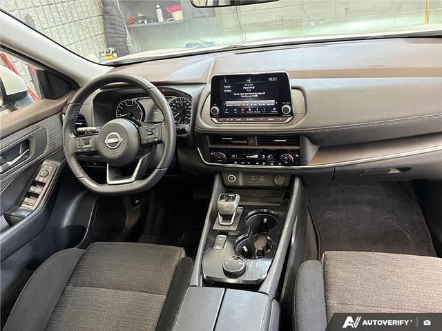 2023 Nissan Rogue SV Moonroof (Stk: 165152) in London - Image 25 of 26
