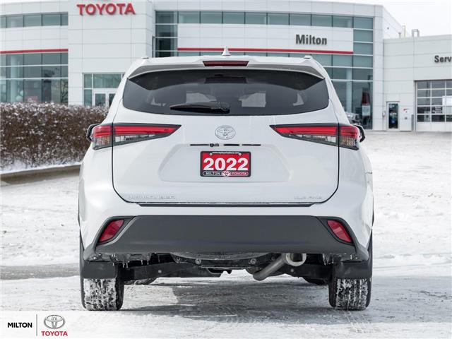 2022 Toyota Highlander XLE (Stk: 591985) in Milton - Image 6 of 26