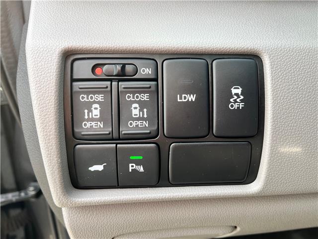 2017 Honda Odyssey Touring (Stk: 23-265A) in Sarnia - Image 11 of 29