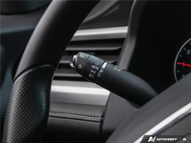 2023 GMC Acadia SLE (Stk: 163384) in London - Image 16 of 27