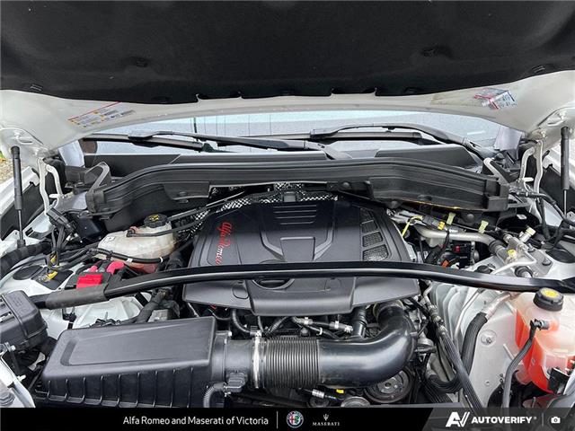 2018 Alfa Romeo Stelvio ti (Stk: 912270) in Victoria - Image 9 of 24