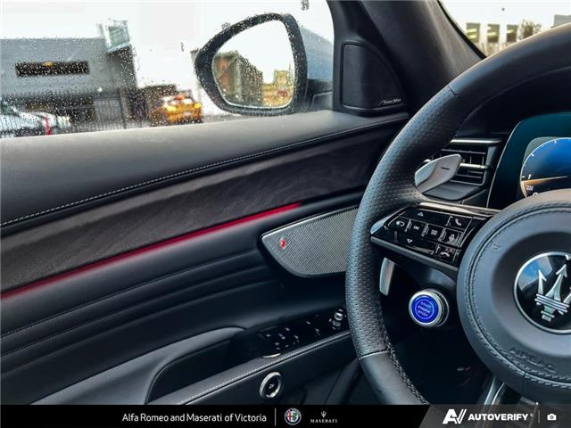 2025 Maserati Grecale Modena (Stk: 659840) in Victoria - Image 16 of 24