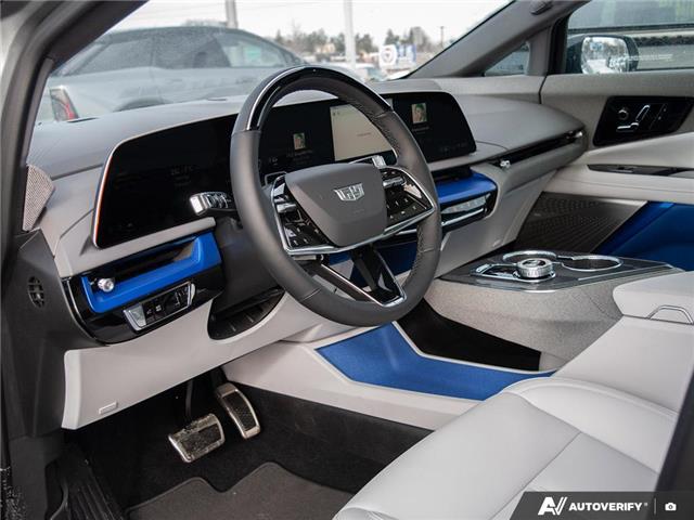 2026 Cadillac OPTIQ Sport (Stk: 173463) in London - Image 13 of 27