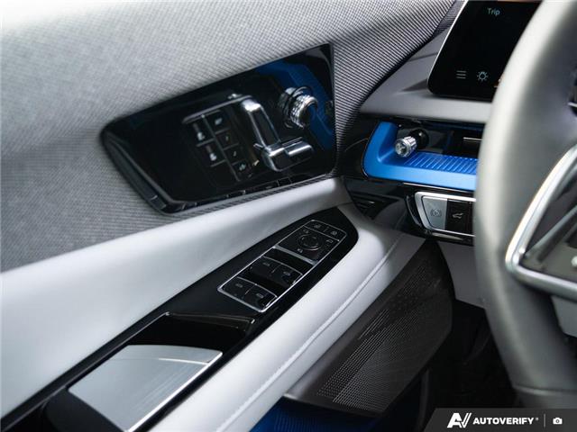 2026 Cadillac OPTIQ Sport (Stk: 173463) in London - Image 17 of 27