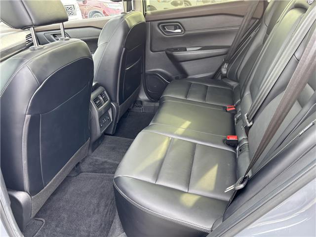 2023 Nissan Rogue SV Midnight Edition (Stk: P7217) in Brantford - Image 14 of 27