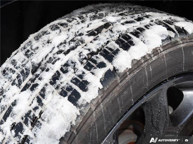 2023 Chrysler 300 S (Stk: 104278A) in St. Thomas - Image 7 of 27