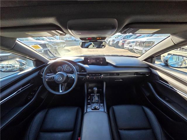 2025 Mazda Mazda3 Sport GS (Stk: 7082) in Calgary - Image 6 of 9 2025 Mazda Mazda3 Sport GS (Stk: 7082) in Calgary - Image 6 of 9