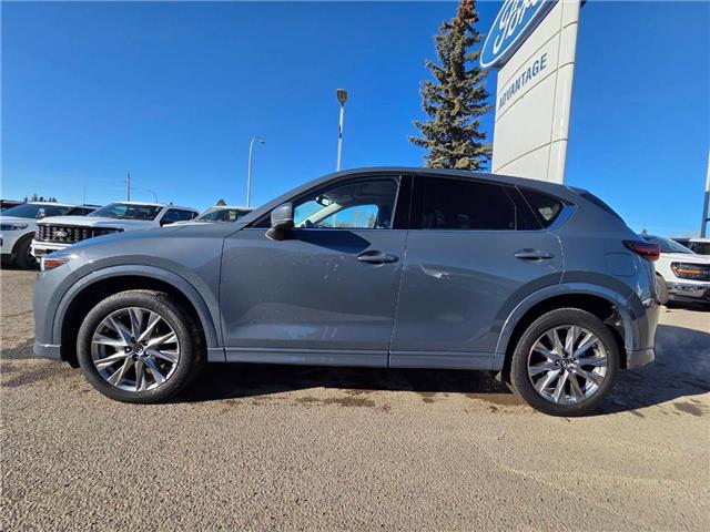 2025 Mazda CX-5 GT (Stk: 7083) in Calgary - Image 2 of 9