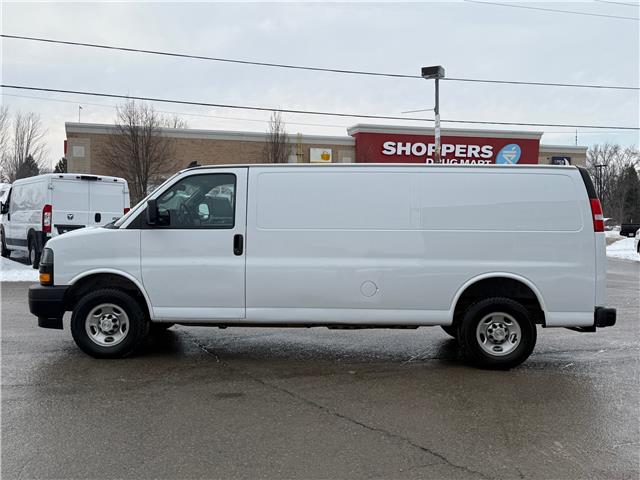 2023 Chevrolet Express 2500 Work Van (Stk: W9352) in Uxbridge - Image 4 of 17