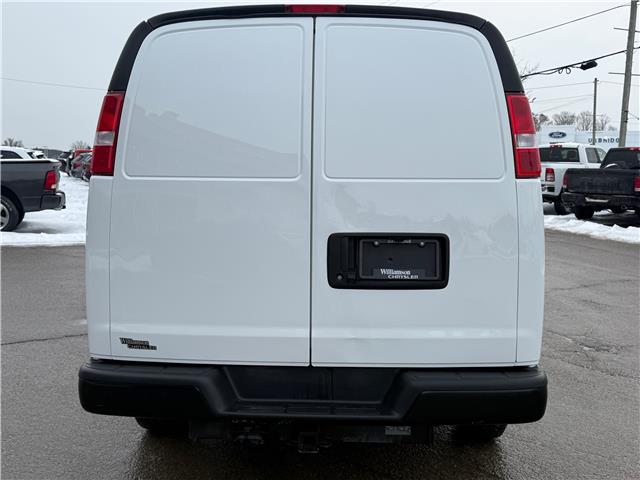 2023 Chevrolet Express 2500 Work Van (Stk: W9352) in Uxbridge - Image 6 of 17