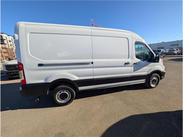 2025 Ford Transit-250 Cargo Base (Stk: 19411) in Calgary - Image 7 of 20