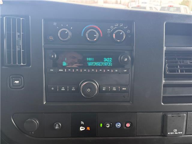 2023 Chevrolet Express 2500 Work Van (Stk: W9352) in Uxbridge - Image 10 of 17
