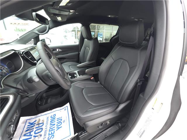2026 Chrysler Pacifica Select (Stk: 26003) in New Hamburg - Image 10 of 21