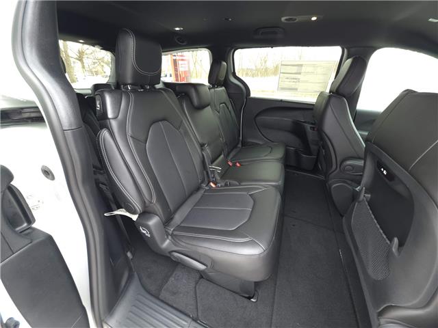 2026 Chrysler Pacifica Select (Stk: 26003) in New Hamburg - Image 14 of 21