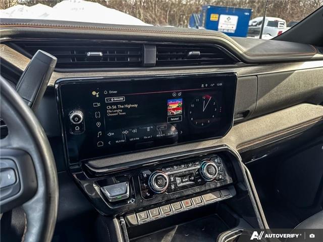 2025 GMC Sierra 2500HD AT4 (Stk: 165289) in London - Image 19 of 26