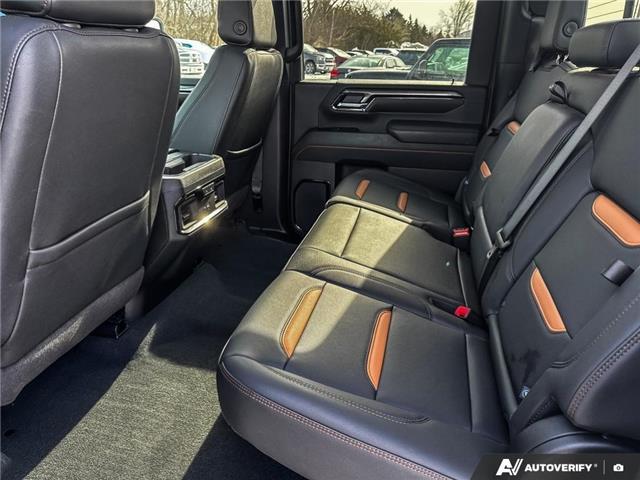 2025 GMC Sierra 2500HD AT4 (Stk: 165289) in London - Image 23 of 26
