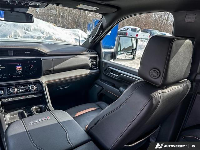 2025 GMC Sierra 2500HD AT4 (Stk: 165289) in London - Image 25 of 26
