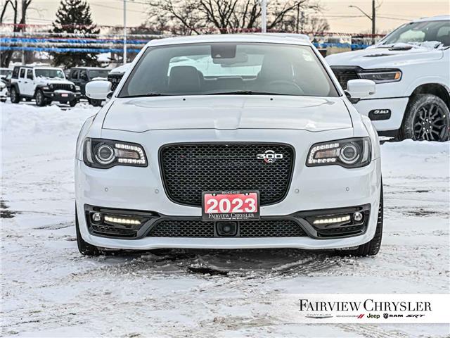 2023 Chrysler 300 C (Stk: U21505) in Burlington - Image 2 of 32