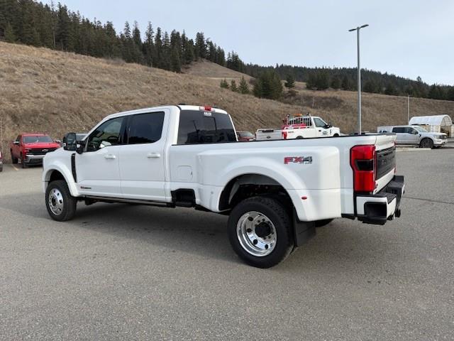 2026 Ford F-450 Platinum (Stk: 6T027) in Williams Lake - Image 3 of 13