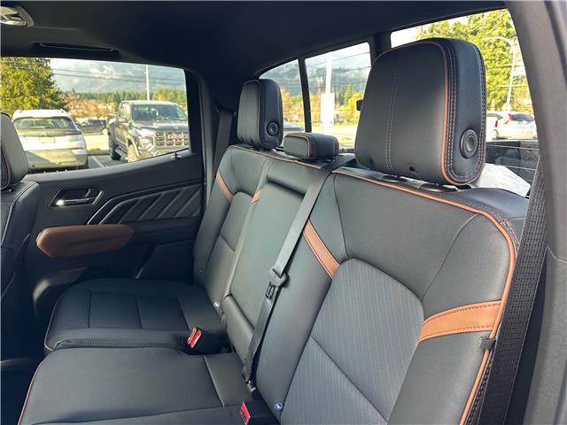 2026 GMC Canyon AT4 (Stk: 26T74) in Port Alberni - Image 14 of 26