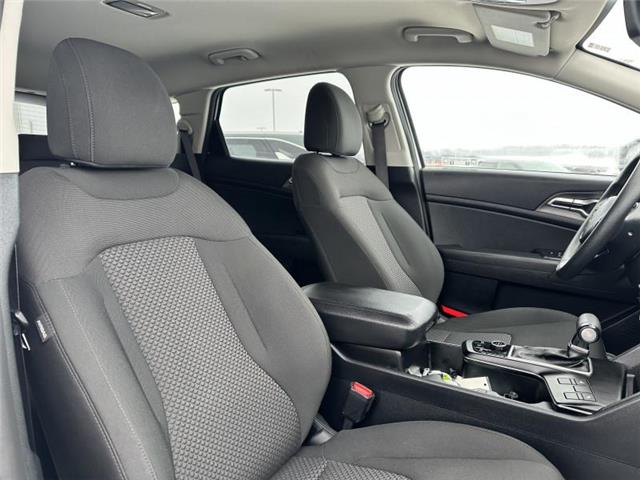 2024 Kia Sportage LX (Stk: P22672) in Stratford - Image 15 of 30