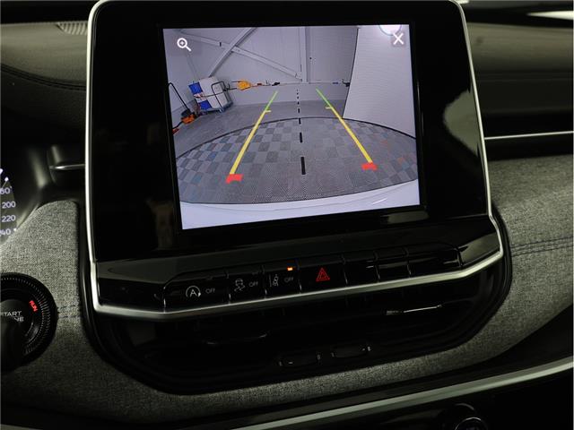 2025 Jeep Compass Sport (Stk: L635) in Calgary - Image 17 of 20