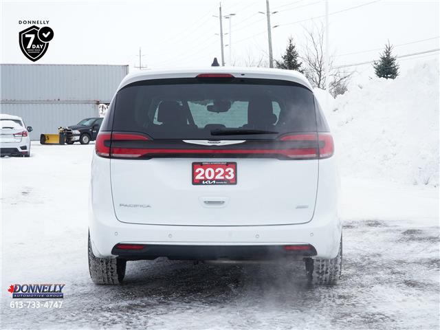 2023 Chrysler Pacifica Touring L (Stk: KUR3262) in Ottawa - Image 4 of 27