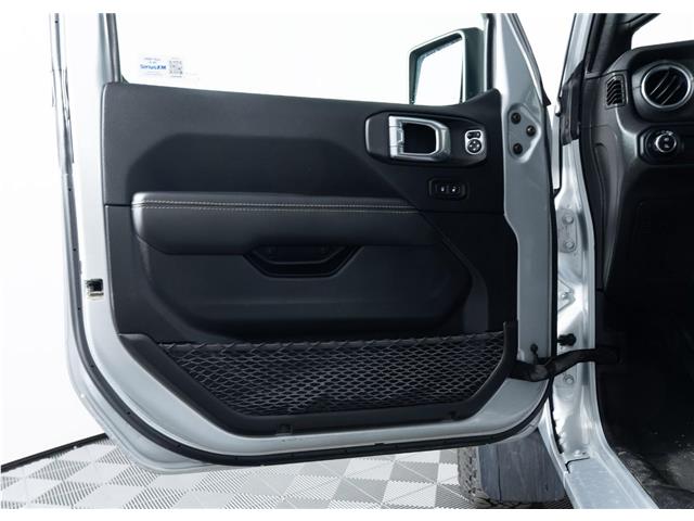 2023 Jeep Gladiator Overland (Stk: TU0246) in Calgary - Image 12 of 23 2023 Jeep Gladiator Overland (Stk: TU0246) in Calgary - Image 12 of 23