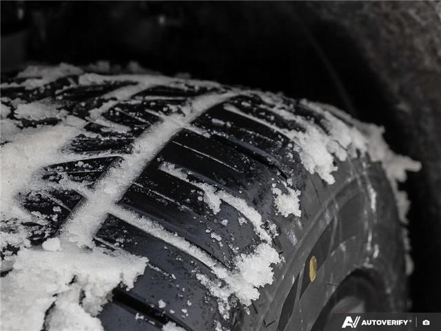 2022 Kia Sorento  (Stk: T2025A) in Welland - Image 7 of 27