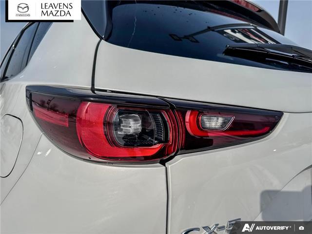 2024 Mazda CX-5 Signature (Stk: 14-P0861) in London - Image 11 of 26