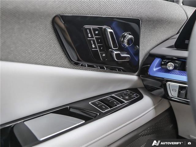 2026 Cadillac OPTIQ Sport (Stk: 173466) in London - Image 17 of 27