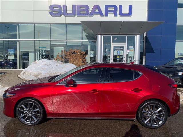 2023 Mazda Mazda3 Sport GT (Stk: 32534B) in Thunder Bay - Image 2 of 13